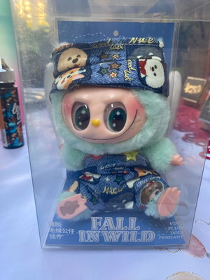 Labubu from the monsters нова играчка кукла