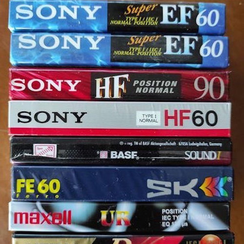 Audio cassettes - 8 - sealed!