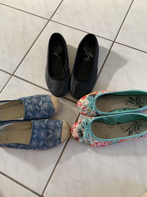 Pack of three summer shoes size 38: two ballerinas and one espadrilles