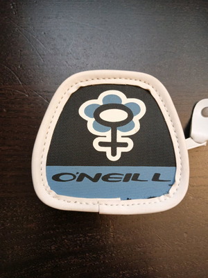 O'Neill small wallet Y2k like new, white and blue