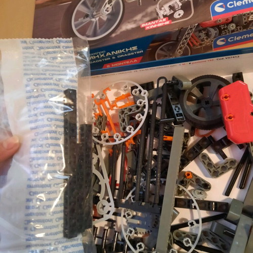 Clementoni Engineering Workshop STEM Roadster & Dragster like new