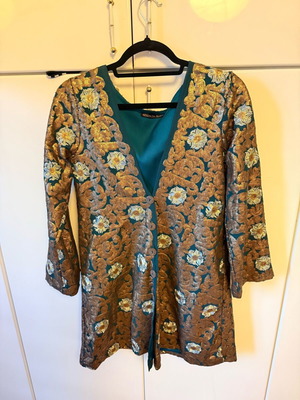 Nidodileda dress like new, multicolor, one size