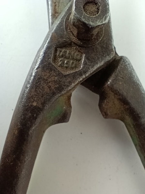 Vintage Sheet Metal Scissors used