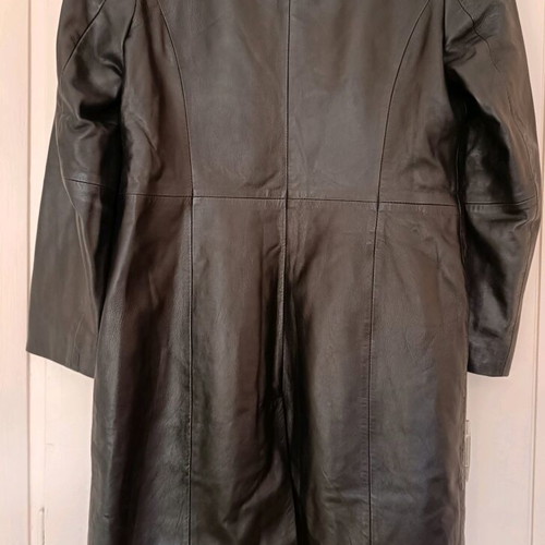 Lapel leather trench coat black like new, size M