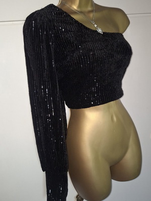 Lynne black velvet one shoulder crop sequin top size 40