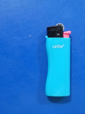 Leon Flint Lighter new, blue color