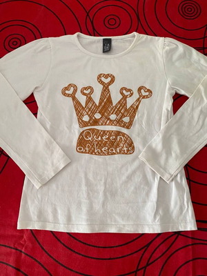 Zara Kids Queen of Hearts children's shirt used, age 7–8