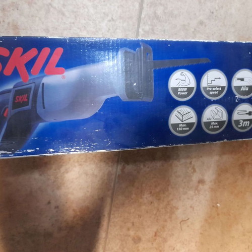 Skil Reciprocating Saw 800W new with 3m cable