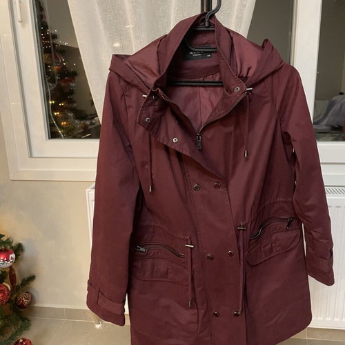 Jacket 3/4 burgundy like new, size L