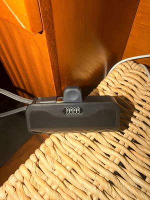 Power bank iPhone like new with TypeC cable connector