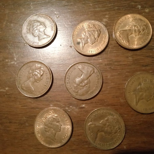 Lot of thirty English coins