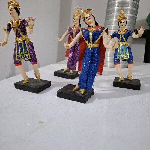 Decorative set like new, 4 pieces for home