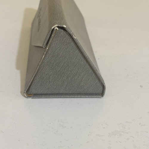 El Greco folding hard glasses case gray like new