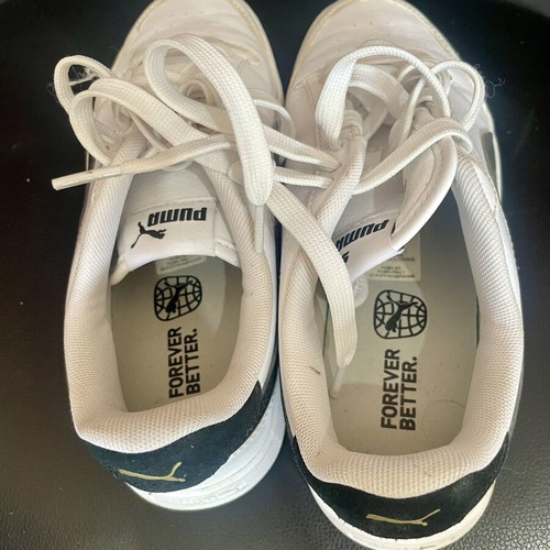Puma Shuffle Leather Sneakers like new, white with black stripe and gold logo