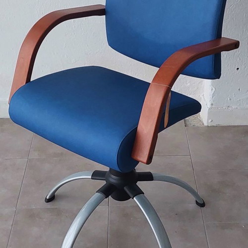 NEW Modern Chair for Boudoir for Hair Salons by GIORGIO VEZZOSI