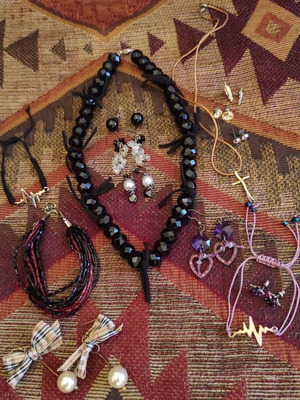 Handmade jewelry like new, multicolored