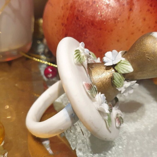 Decorative items new, set of 2 pieces