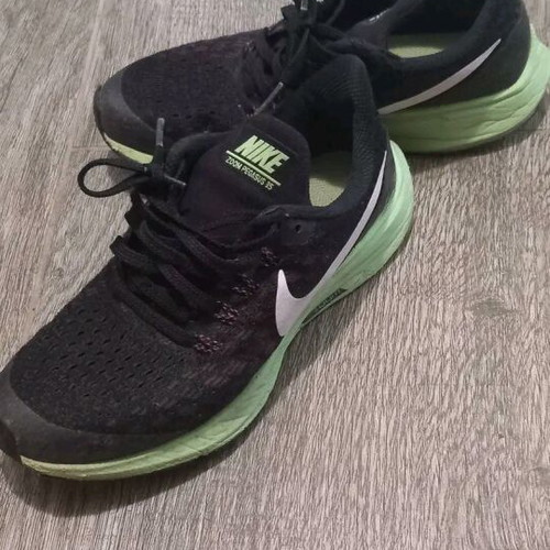 Sneakers used, sporty, size 35, black and green