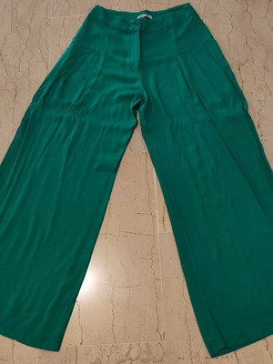 Bill Cost pants medium size, like new, green, high waist, airy