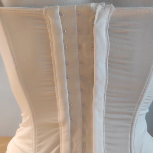 Corset H&M white like new with rhinestones and adjustable straps