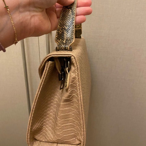 Beige shoulder bag new, medium size