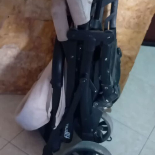 Fill folding stroller used