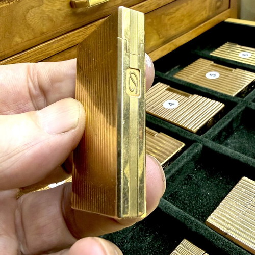 DuPont N23 Slim Gold Lighter like new