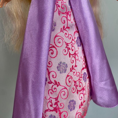 Mattel Barbie Cut & Style Rapunzel doll 2008/2009 used