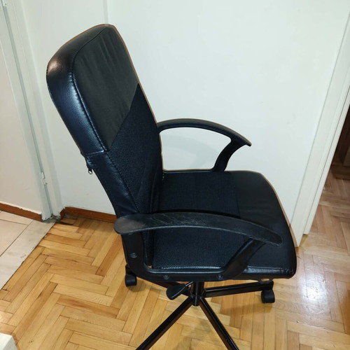 Office chair used