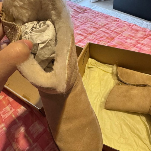 Ugg Australia boots size 37 like new, beige and pink