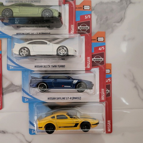 Hot Wheels Nissan Set Mainlines 2019 new