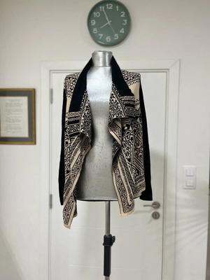 Lucky Brand Waterfall Wrap Cardigan Aztec Print Medium like new