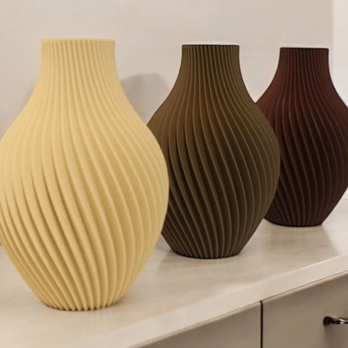 Decorative vase with spiral design new, 3D printed