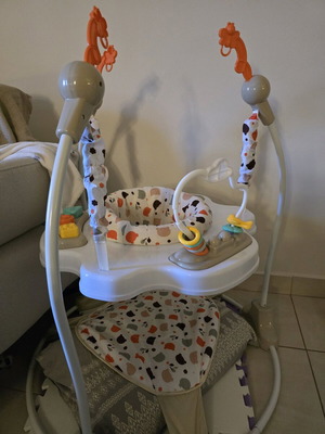 Moni Baby Jumper Magic Fun with music and sounds for 6+ months like new