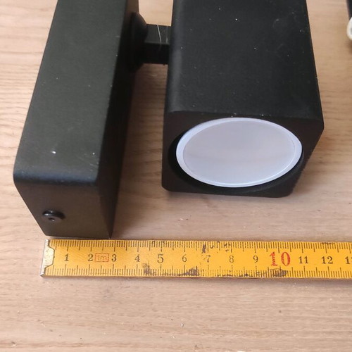 Adjustable LED aluminum spot light like new, wall ceiling mount