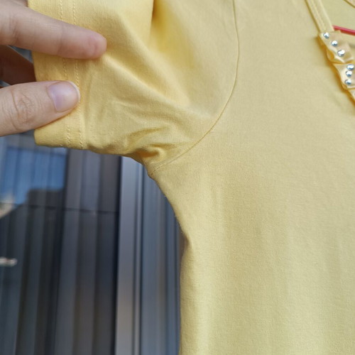 Yellow T-shirt with Bows and Crystals by Danilo like new, size S