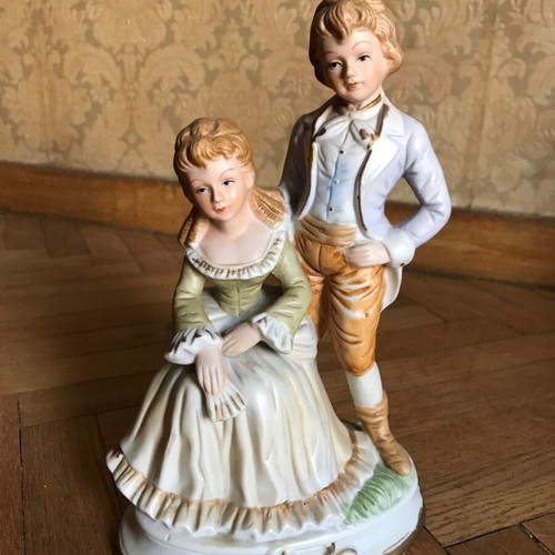 Porcelain couple decoration vintage retro made in Taiwan like new