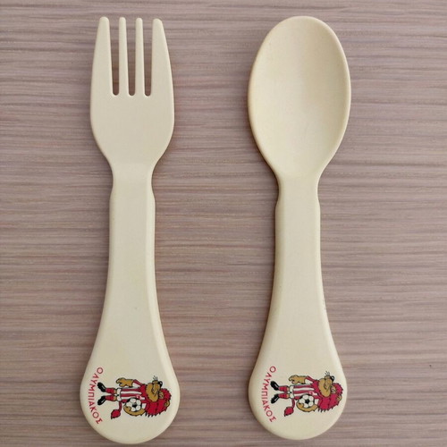 Thrileon baby spoon and fork with Olympiakos mascot, lightly used