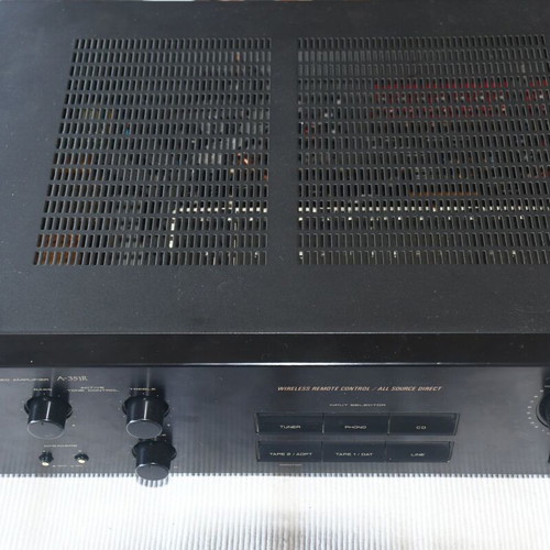 Pioneer A-351R integrated amplifier with phono input and remote