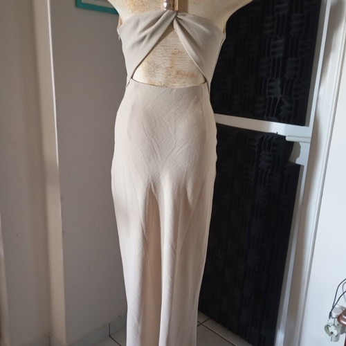 Zara maxi dress beige size S like new, elastic
