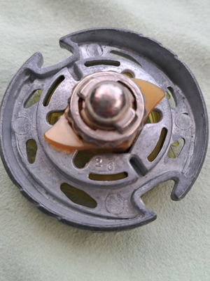 Beyblade Thermal Pisces used