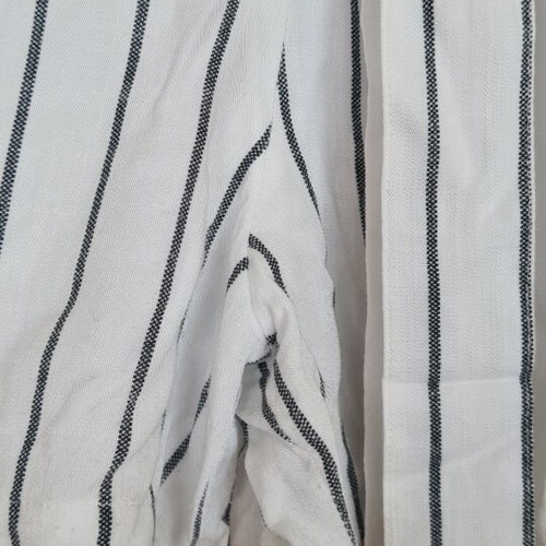 Pink Woman shorts like new, size S, white
