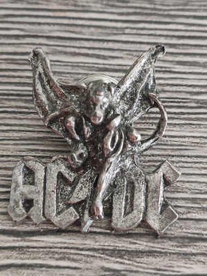 Καρφίτσα pin AC/DC Rock Heavy Metal σαν καινούργιο