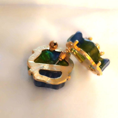 Earrings new blue and green resin flower in gift box