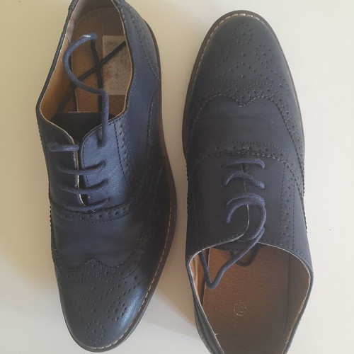 Oxford shoes size 42, like new, dark blue