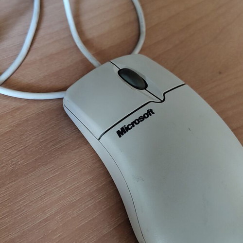 Microsoft PS2 mouse used, excellent working condition