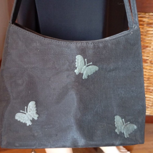 Mango handbag used with shoulder strap and gift pouch white beige