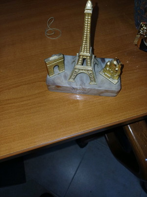 Eiffel Tower souvenir figurine like new from Paris