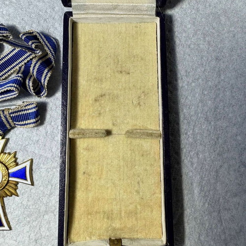 Cross of Honour of the German Mother Gold 1st Class like new