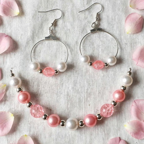 Handmade pink and white jewelry set new